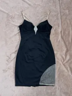 ブラックビーズ刺繍スリップドレス