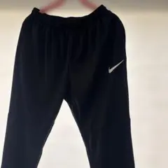 【美品】Nike ブラック パンツ　ドライフィット