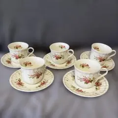 ローラ アシュレイ 食器セット 24ピース　カップ　ソーサー　ボウル　皿 ローラ アシュレイ 食器セット 24ピース カップ ソーサー ボウル 皿
