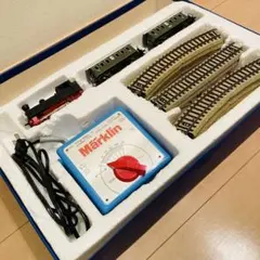 Item thumbnail for item 0e22a842-c5ce-48b8-a1b0-3cb9178b166a