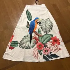 ロングスカート　トロピカル柄