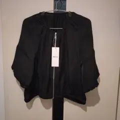 COMME CA ISM ブラックバルーンスリーブ　ブルゾン 9号　黒　未使用品