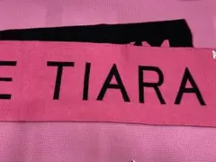 TIARAピンク ロゴ入り ストール美品のサムネイル