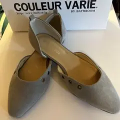 COULEUR VARIE グレー ジュポインテッドトゥ フラットシューズ　箱入