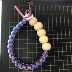 a*o様 パラコード　ハンドメイド　スマホストラップ　リボン　ウッドビーズ