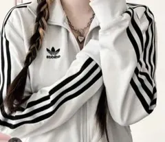 adidas トラックジャケット ホワイト ブラック　アディダスのサムネイル