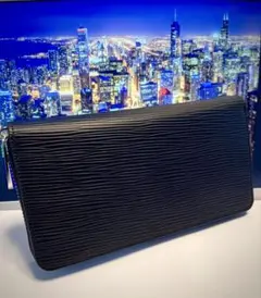 Item thumbnail for item eb344f11-4ee5-42cc-808a-a703137fff1a