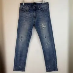 【ユニクロUNIQLO】メンズライトブルーダメージデニムパンツ　サイズM