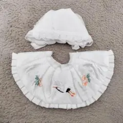 【お宮参り用】白色衣装 スタイ帽子セット 鶴と花の刺繍