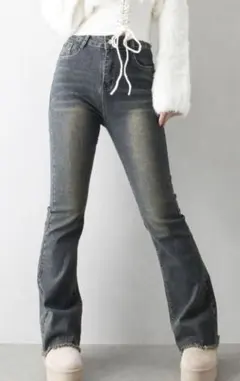 すそフリンジストレッチデニムフレアパンツ