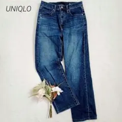 ユニクロ　スリムストレートジーンズ　S　青　綿混　伸縮性　脚長効果　美脚デニム