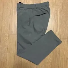 UNIQLO x Theory スラックス カーキのサムネイル