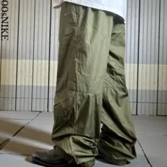 美品00s OLD NIKE ワイドナイロントラックパンツ Y2K カーキ