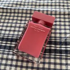 Narciso Rodriguez フォーハーフルールムスクオードパルファムのサムネイル
