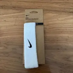 NIKE ヘッドバンド ホワイト　未使用品　ヘアバンド