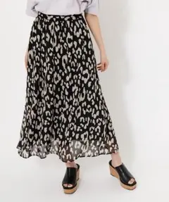 【AZUL BY MOUSSY】ビッグレオパードフレアスカート