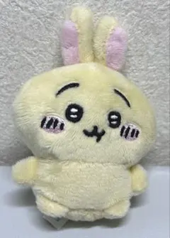 【新品未使用品】ちいかわお座りぬいぐるみ　うさぎ　ガチャガチャのサムネイル