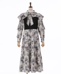 新品未開封♡ axes♡ グラデーションローズ柄ワンピース