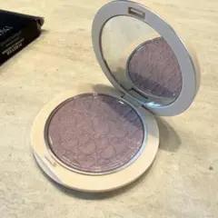 Dior Forever Luminizer 003 ライラックマニア