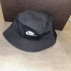 NIKE バケットハット ブラック M/Lサイズのサムネイル