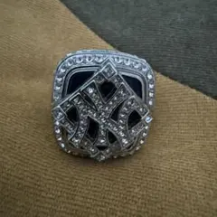 ニューヨークヤンキースチャンピオンシップ2009 スクエア型リング