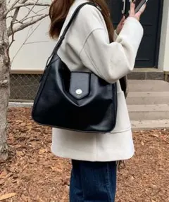 定価3990円　新品未開封　Sorriso レザー ショルダーバッグ