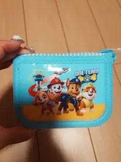 新品☆パウパトロール二つ折り財布　 ネックストラップ付き