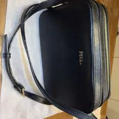 ブラック ショルダーバッグ ダブルファスナー