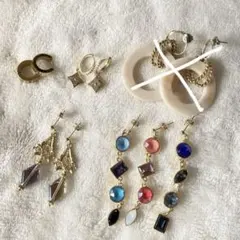 ピアスまとめ売り　ゴールドフープマーブルデザインカラーストーン　4点セット