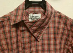 極美品 Vivienne Westwood MANオーブ刺繍 変形襟シャツ 46 極美品 Vivienne Westwood MANオーブ刺繍 変形襟シャツ 46