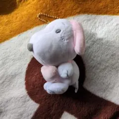 スヌーピー　ボールチェーンつき　マスコット