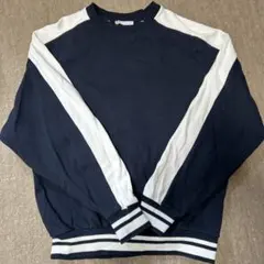 ZARA ネイビーのスウェットのサムネイル