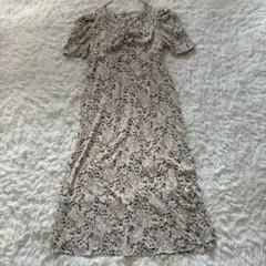 GRL　花柄バックリボンVネックパフスリーブワンピースM　アイボリー◆A1542