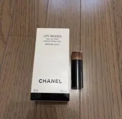 CHANEL LES BEIGES ファンデーションブラシのサムネイル