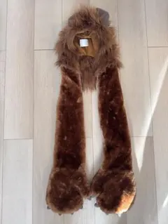 ディズニー　美女と野獣　マフラーキャップ