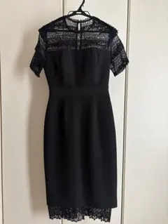 ブラックレースフォーマルドレス