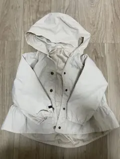 ベージュ　 フード付きジャケット　120