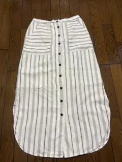 ベイフロー✨ストライプ柄 ロングスカート フロントボタンMのサムネイル