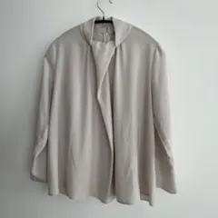 【美品】セオリーリュクス ボウタイ風ブラウス　３８サイズ　ベージュ