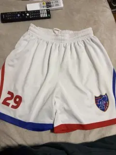 アシックス製の「23」番 サッカーパンツ ハーフパンツ 白 ホワイト 