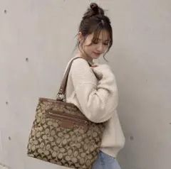 COACH コーチ F13742 シグネチャー ソーホー トートバッグ y2k - メルカリ