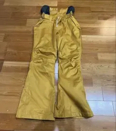 スノーボードパンツ　スキーウェア