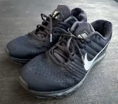 NIKE スニーカー