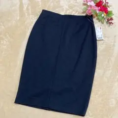 【UNIQLOユニクロ】ポンチペンシルスカート バックスリット ブラック Ｍ