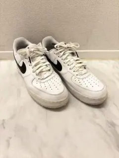 NIKE AIR FORCE 1 ホワイト ブラック 28cmのサムネイル