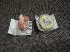 たまごっち シャカシャカチャームコレクション　二点