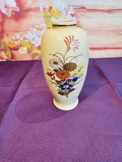 薩摩焼　永田窯　　花瓶 良品】薩摩焼 永田窯 白薩摩 窯印あり 伝統工芸品 - メルカリ