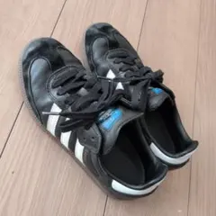 adidas Samba 黒/白 スニーカー