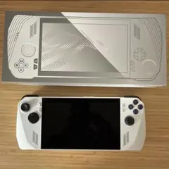 ポータブルゲーム機 ホワイト
