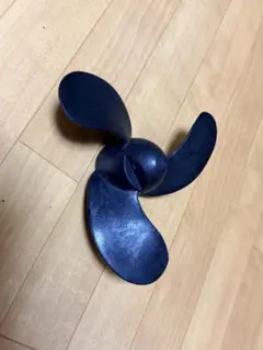 トーハツ　2馬力船外機　プロペラ
